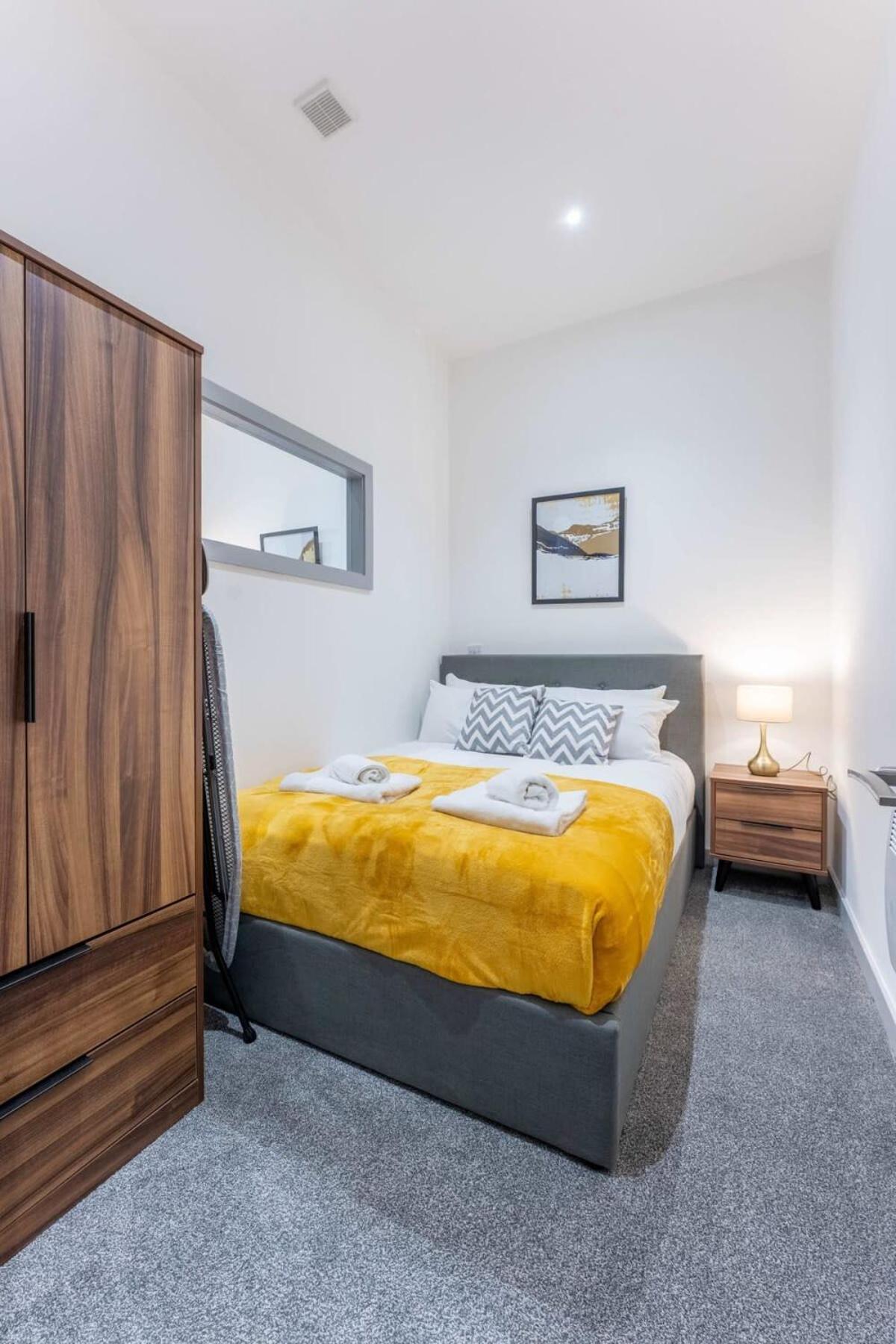 Modern 1 Bedroom Apartment In Dudley Brierley Hill Ngoại thất bức ảnh